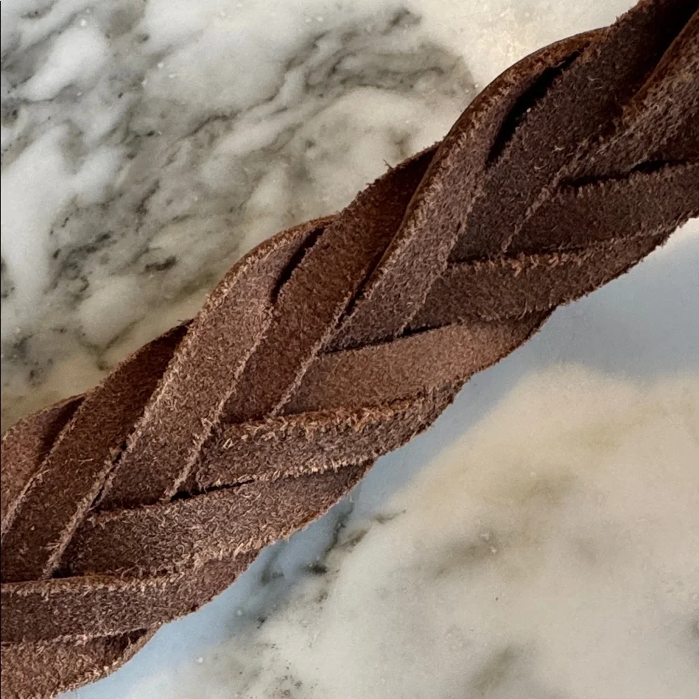 American Eagle Outfitters Woven Leather Belt size 30